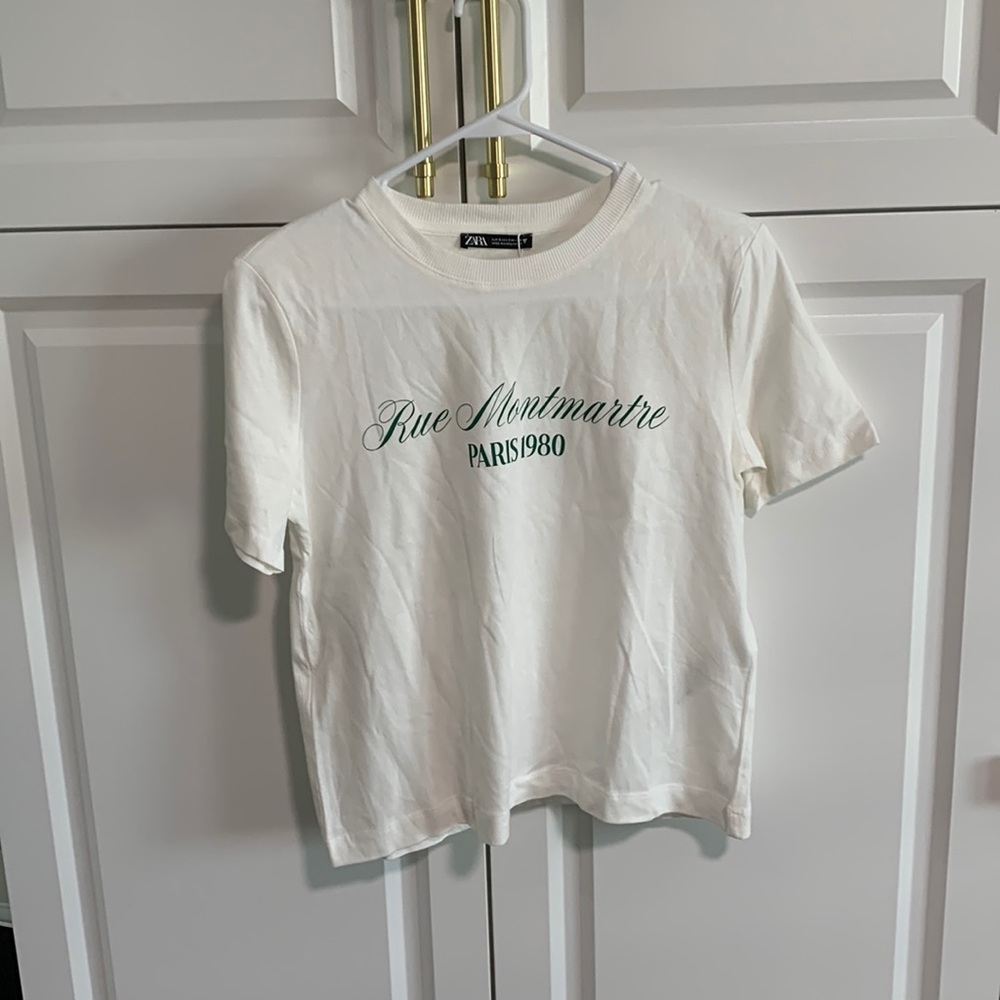 Zara T-shirt Rue Montmartre S NWT